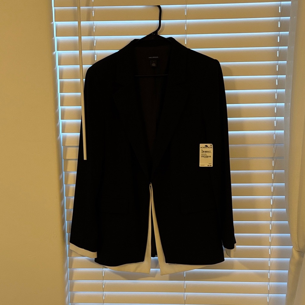 Halogen Black Garment